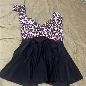 Woman’s One-Piece Swimdress with Pink Leopard Print Top and Black Skort 18W
